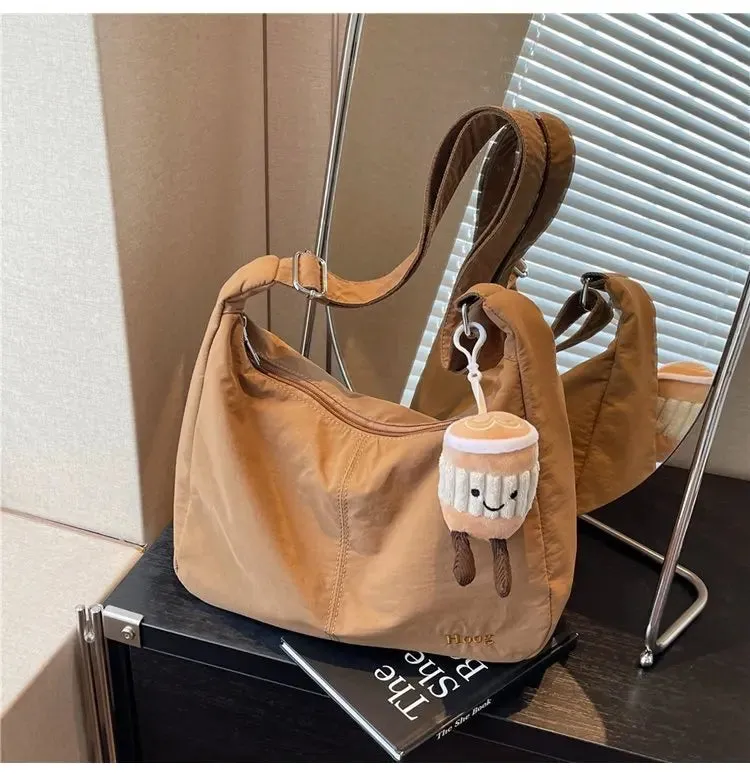 Uakiss Simply Designed Shoulder Bag Large Capacity Ins Style Versatile Crossbody Bag Casual Waterproof Commuter Bag