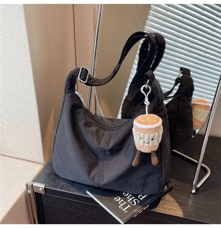 Uakiss Simply Designed Shoulder Bag Large Capacity Ins Style Versatile Crossbody Bag Casual Waterproof Commuter Bag
